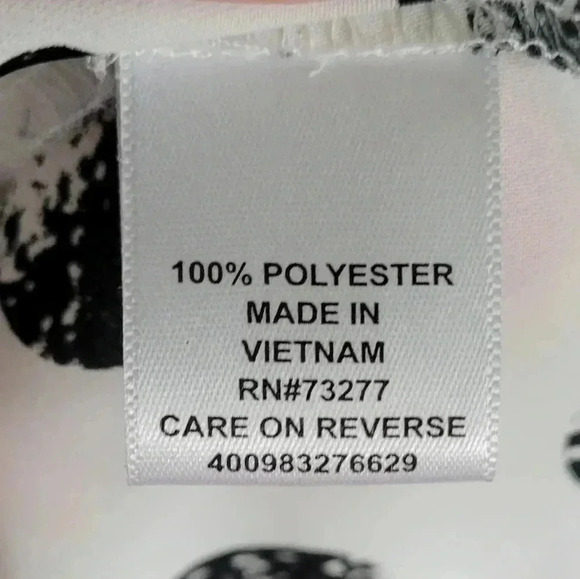 ELLE Black and white polka dot sleeveless Rugfle Chiffon blouse, Size Small - Picture 6 of 8